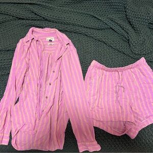 Universal Thread Pink Striped Women's Shorts Set